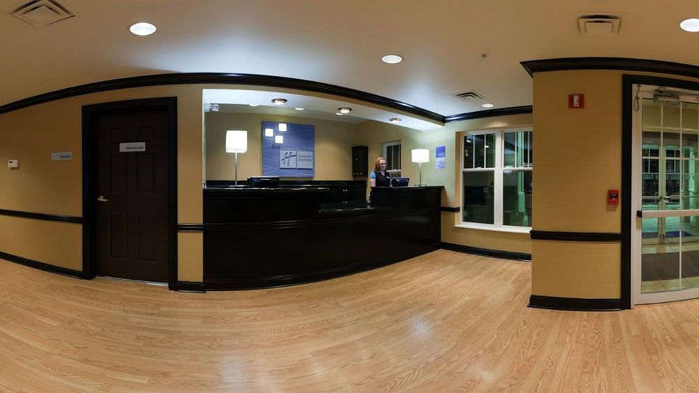 Holiday Inn Express & Suites Columbus East - Reynoldsburg By Ihg Bagian luar foto
