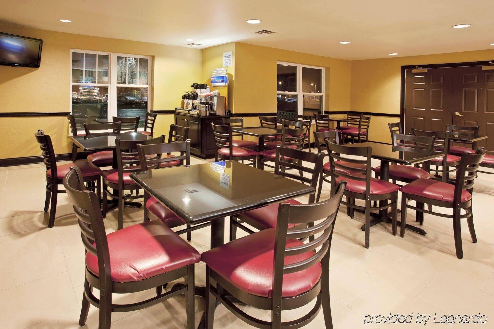 Holiday Inn Express & Suites Columbus East - Reynoldsburg By Ihg Bagian luar foto